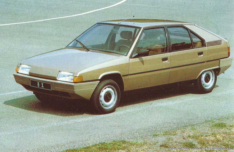 De eerste officiële foto's van de BX, een Beige Sloughi BX 14 RE