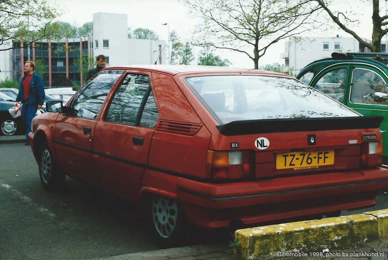 BX Chamonix, Rouge Furio met ontbrekende Chamonix stickers