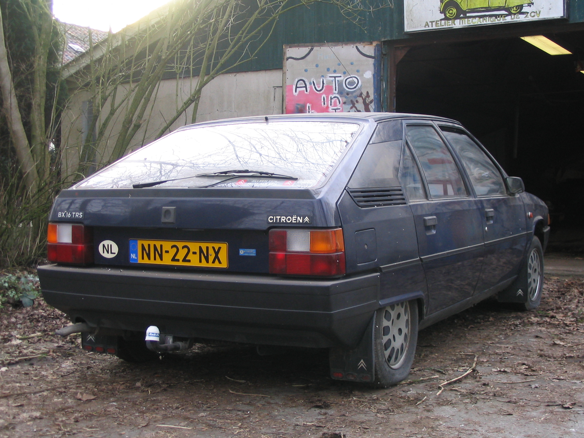 Deze auto figureerde in het accesoirie foldertje van Citroën Nederland.