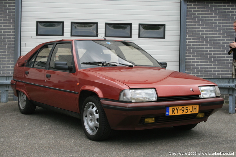 Rouge Florentin BX 19 GTI