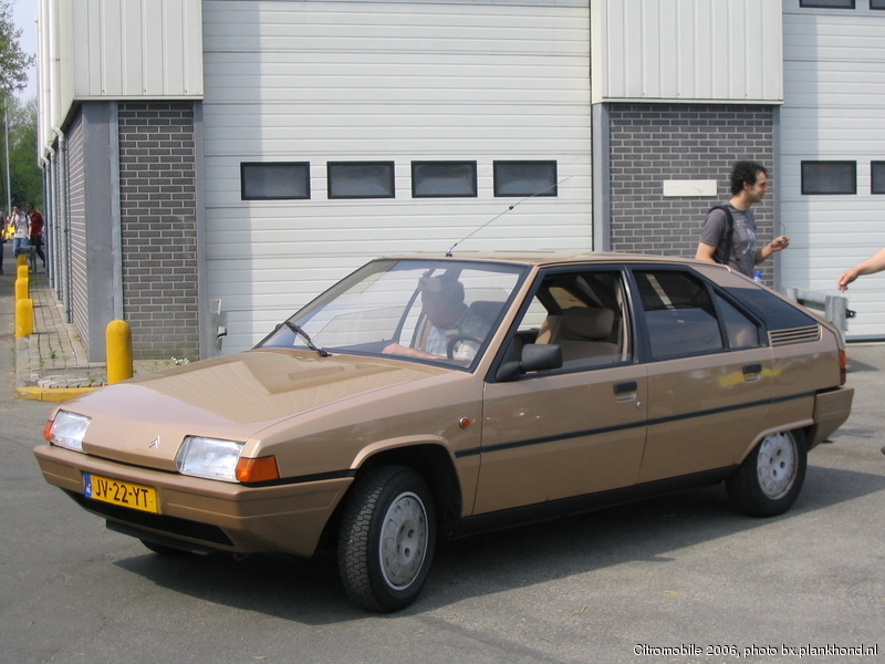 BX 16 TRS 1983, Beige Sloughi