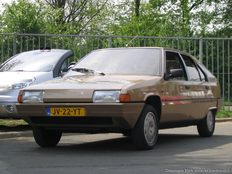 BX 16 TRS 1983, Beige Sloughi