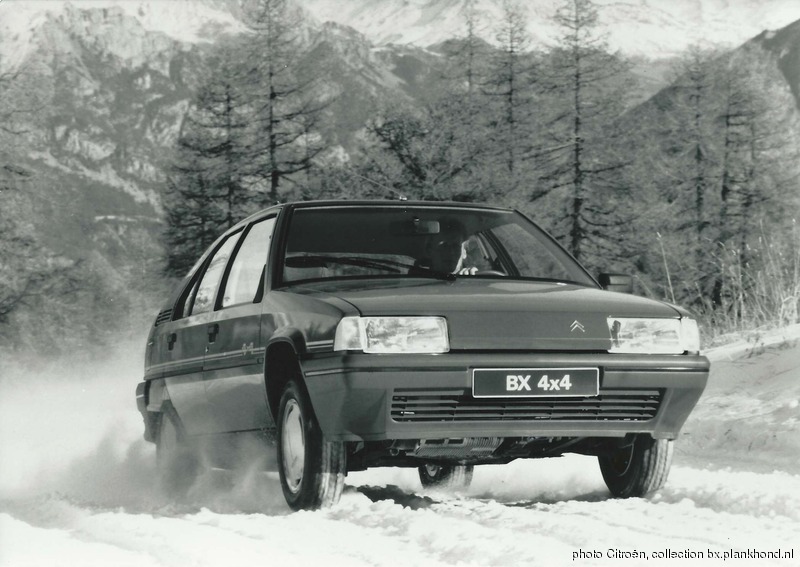 Persfoto BX 4WD