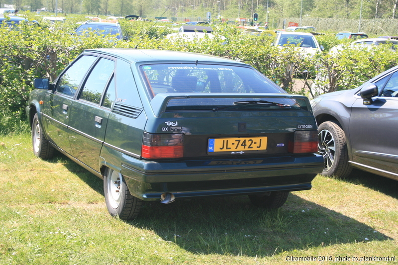BX