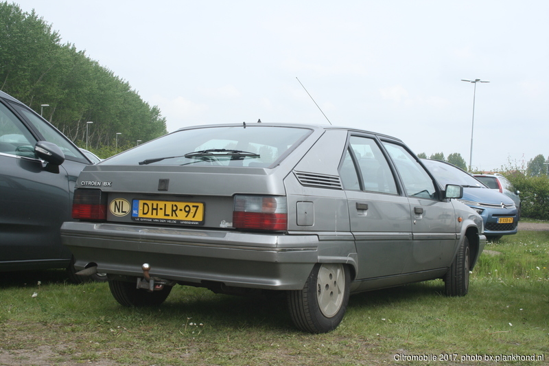 BX