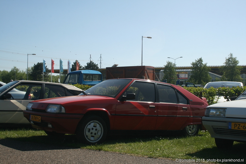 BX